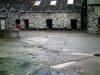 Pen-Isa'R-Llan Farm Llanfor Exterior foto